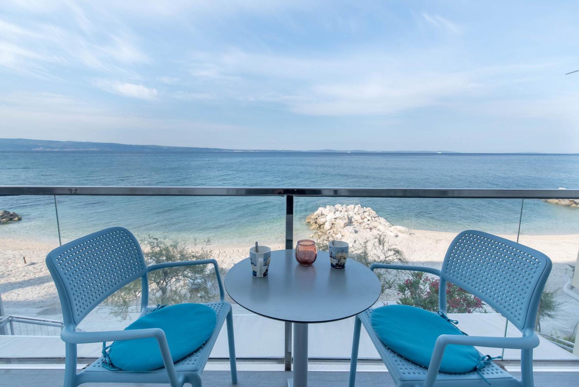 Beachfront Apartments Zanic Подстрана Екстериор снимка
